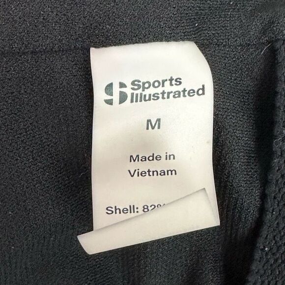 Sports Illustrated Medium One-Piece Swimsuit - Picture 9 of 12